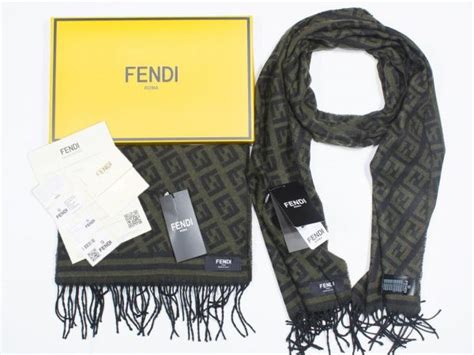 fendi schal fake|Fendi and gucci.